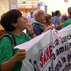 La PAH ocupa la Consejería de Vivienda de la Generalitat