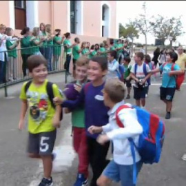Comienza el curso en Baleares después de tres semanas de la huelga de los profesores contra el trilingüismo