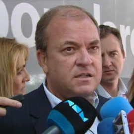 Monago: "Me tranquiliza que no va a haber intercambio de cromos con Cataluña" 