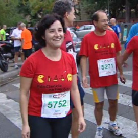 Siete mil corredores profesionales y científicos corren juntos por el futuro de la ciencia