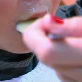 Cada vez son más niños y ancianos los que llegan a las consultas con problemas de desnutrición