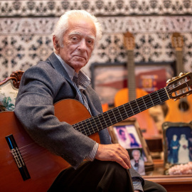Fotografía de archivo del guitarrista y compositor Manolo Sanlúcar, a 8 de noviembre de 2021.