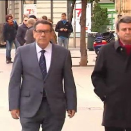 EL EX ACALDE DE TORREVIEJA RECOGE SU AUTO DE PRISI