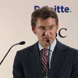 Feijóo: "Veo bien que se regule el derecho a huelga cuando hablamos de servicios públicos"