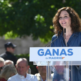 02/09/2022.- La presidenta de la Comunidad de Madrid, Isabel Díaz Ayuso inaugura este viernes en la Plaza de Cervantes de Alcalá de Henares, Madrid, el curso político de los populares madrileños. EFE/ Fernando Villar