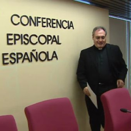 El portavoz de los obispos critica las cuchillas de la valla de Melilla