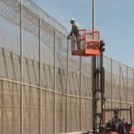 Rajoy aún no ha tomado una decisión sobre las concertinas