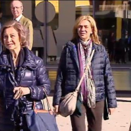 El Rey recibe la visita de la Reina y su hija la Infanta Cristina