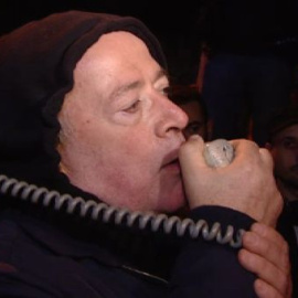 "Esto se parece más a V de Vendetta que a una democracia"