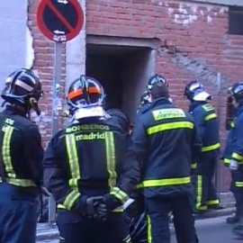 Fallece un joven en Madrid al arder el sótano donde dormía