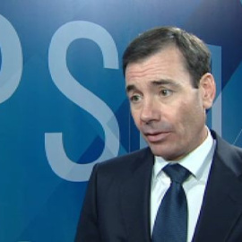 Tomás Gómez acusa al Gobierno de jugar con las "ilusiones" de los madrileños desempleados