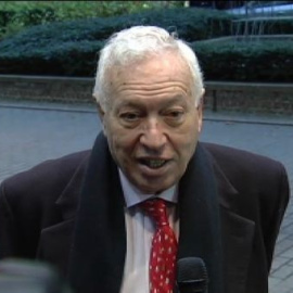 Margallo: "Los catalanes tienen derecho a saber cuáles serían las consecuencias de una u otra opción"