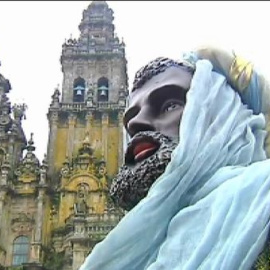 La figura del rey Baltasar en Santiago, secuestrada durante unas horas.