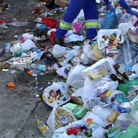 La basura de las calles de Málaga será recogida durante este fin de semana