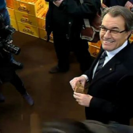 Mas admite que la independencia sacaría a Cataluña de Europa y pide a la Unión que trabaje para que eso no sea así