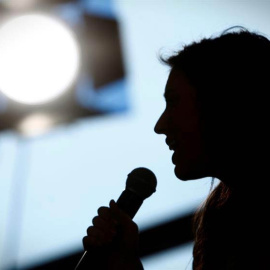 La portavoz de Unidas Podemos en el Congreso, Irene Montero, durante un acto electoral celebrado en A Coruña. (CABALAR | EFE)