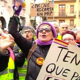 Manifestación en Valencia por tener que pagar hasta 600 euros al mes por residencias y centros de días de discapacitados 