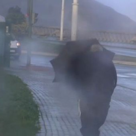 Nivel rojo en A Coruña y Lugo por el temporal costero