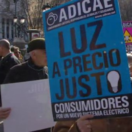 23 ciudades españolas protestan contra la subida de la luz 