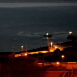 Gritos en la frontera del espigón en Ceuta