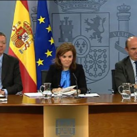 Sáenz de Santamaría sobre la propuesta de Urkullu: "El Gobierno vasco conoce muy bien cuál es nuestra política penitenciaria"