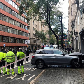 Una niña de diez años ha resultado herida grave en el atropello de Barcelona. / ALBERTO ESTÉVEZ (EFE)