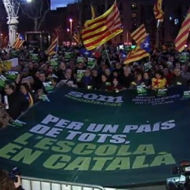 Manifestación ante el TSJ de Cataluña en defensa del modelo educativo catalán