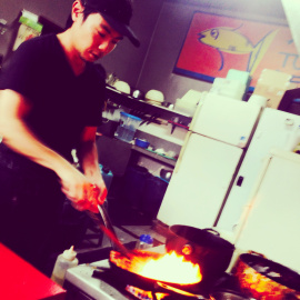 Toshi salteando