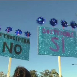 Multitudinaria marcha en Ibiza contra las prospecciones petrolíferas