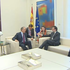 Rajoy recibe a Lavrov en Moncloa con la crisis en Crimea sobre la mesa
