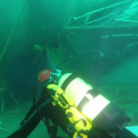 Imágenes submarinas de la búsqueda en el pesquero Santa Ana