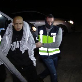 La Policía escolta a Zouhier fuera de España