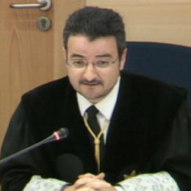 El Fiscal Bautista cargaba contra sus compañeros desde una cuenta anónima de Twitter