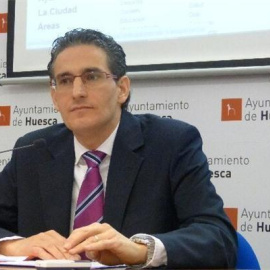 El exconcejal del PP de Huesca Luis Irzo, condenado a cinco años de prisión por maltratar a toda su familia.