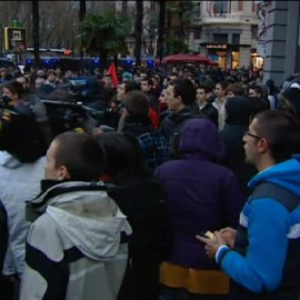 La Policía disuelve sin incidentes la concentración contra la monarquía en Madrid