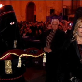 El Santísimo Cristo del Perdón entrega el indulto a un reo condenado por un delito contra la salud pública