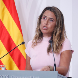 La portaveu del Govern, Patrícia Plaja, oferint una roda de premsa.