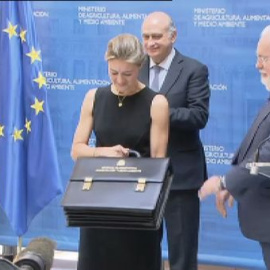 Isabel García Tejerina toma posesión como ministra de Agricultura