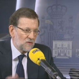 Rajoy se muestra "animado y esperanzado" con los datos del paro