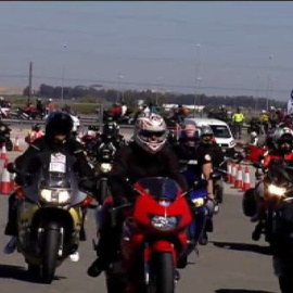 Miles de personas llegan hasta Jerez para asitir al Gran Premio de Motociclismo