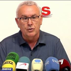 Cayo Lara cree que el programa del bipartisidmo es "lo que diga la troika"