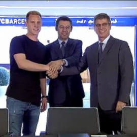 El Barça presenta al portero alemán Ter Stegen