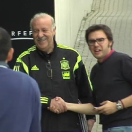 Ambiente distendido en la concentración de la selección española