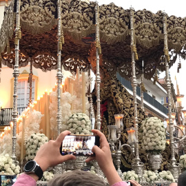La virgen con el fajín del dictador, esta tarde en Sevilla.