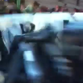 Concentración en Barcelona contra la demolición del centro social Can Vies