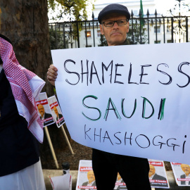 Protesta en contra la muerte del periodista Jamal Khashoggi en Turquía - REUTERS/Simon Dawson