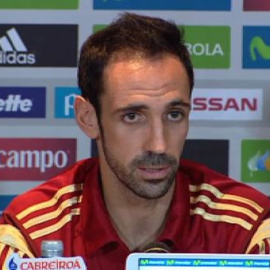 Juanfran: "Diego Costa va a ser uno de los mejores jugadores del Mundial"