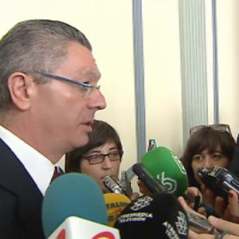 Gallardón vuelve a referirse a la situación en la que quedará el rey tras la abdicación
