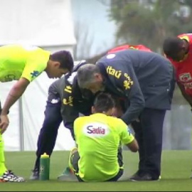 Neymar da el susto en Teresópolis