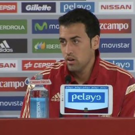 Busquets: "Es mejor tener a Costa como compañero"